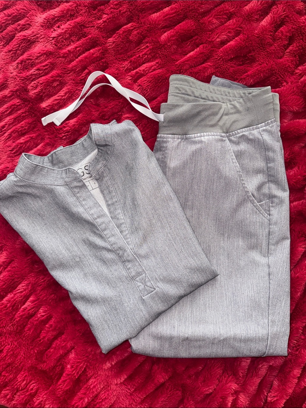 Figs Women's S/M Scrub Set